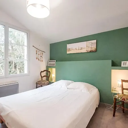 3 Bedroom Lovely In Feriehus *