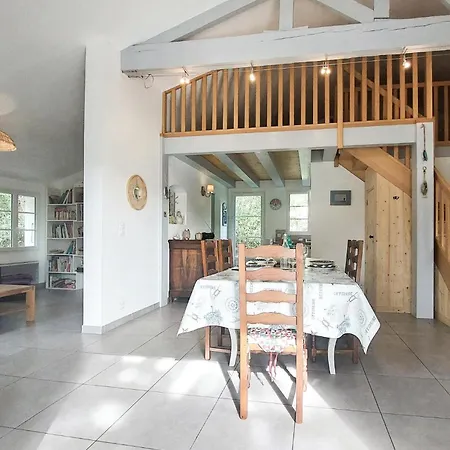 3 Bedroom Lovely In * Saint-Georges-d'Oleron